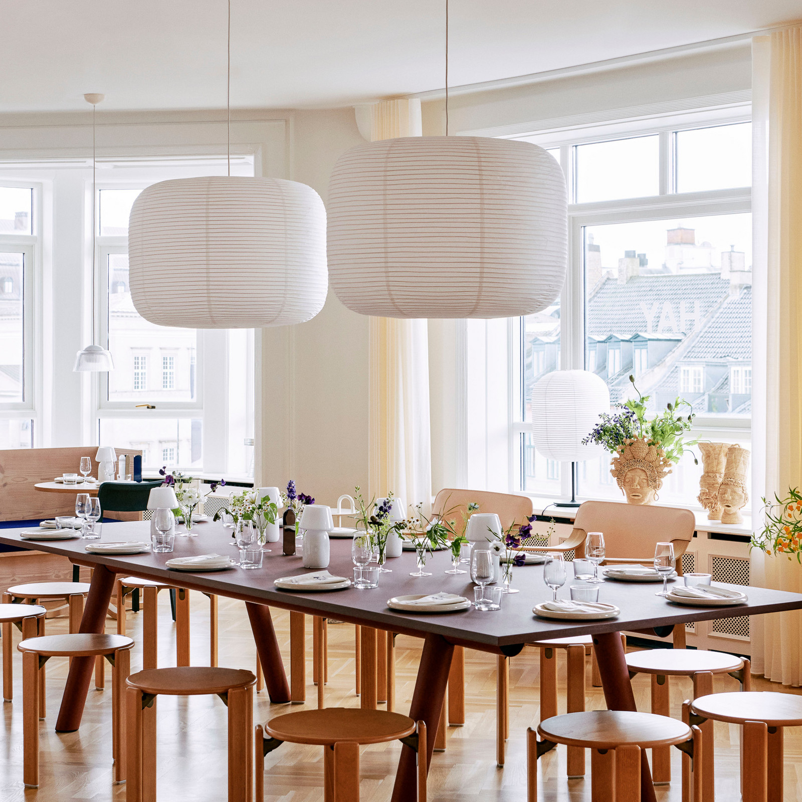 Alternativ bild 1 för HAY - Paper Shade - Lampskärm - Donut Ø80 - Classic White - H76.5 X W80 X L80